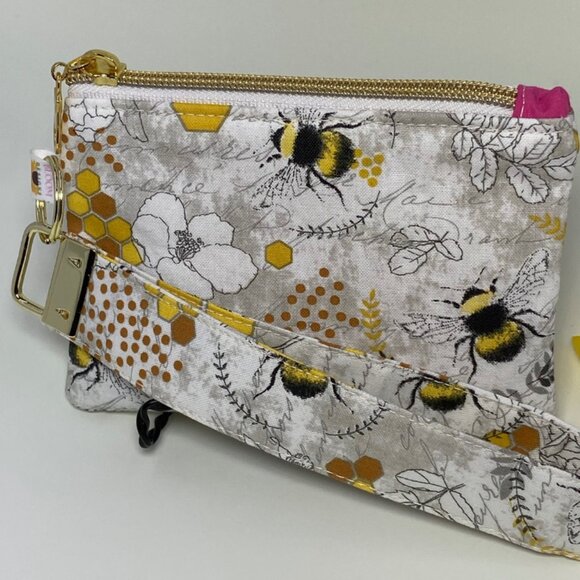 Cute and Colorful Queen Bee Print Wristlet Coin Purse Wallet - Picture 3 of 6